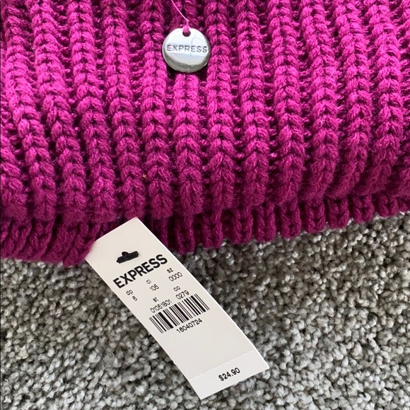 Express Pom Pom beanie - Picture 2 of 2